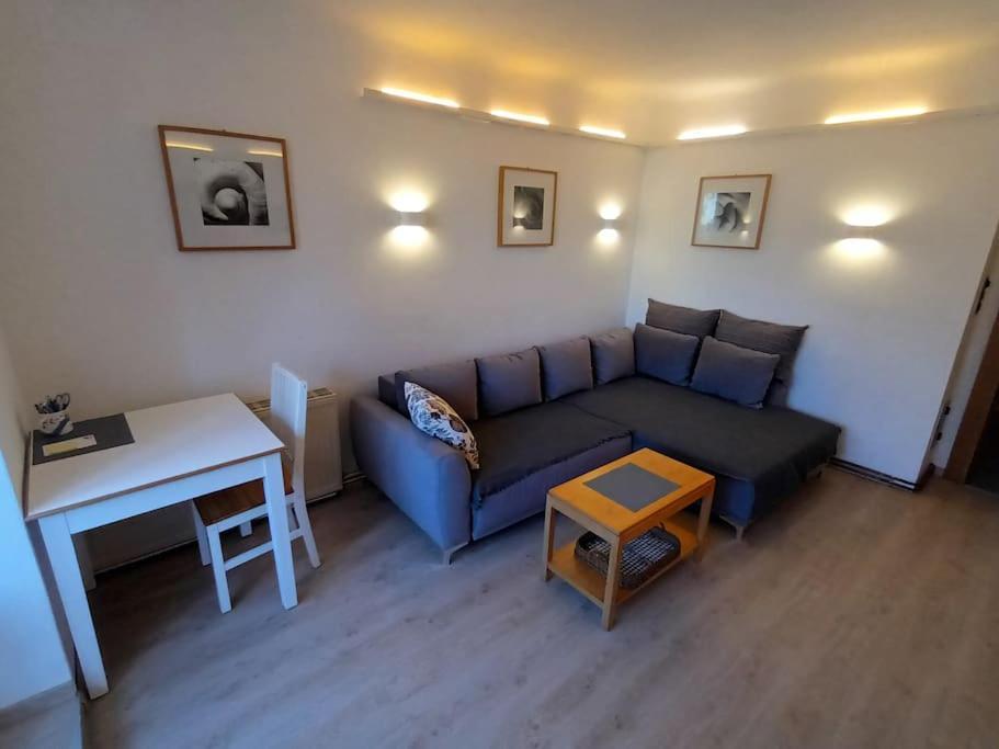 Modernes Apartment In Wien Kültér fotó